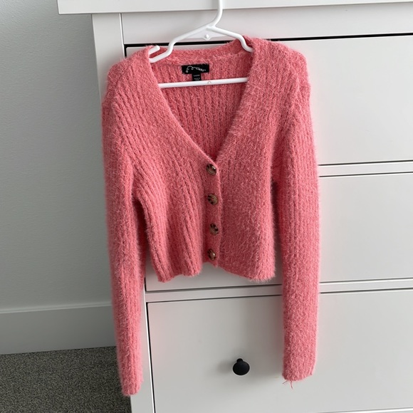 Cozy girls pink seater and dress set with brown buttons - Picture 3 of 3